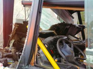 Wypadek autobusu na trasie S8. Apelujemy o ostrożność i bezpieczeństwo
