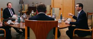 [VIDEO] Szef polskiego rządu po spotkaniu z premierem Łotwy: mamy zbieżne stanowiska w wielu kluczowych obszarach. Tematem spotkania była polityka wschodnia i bezpieczeństwo regionalne, sytuacja na Ukrainie i Białorusi