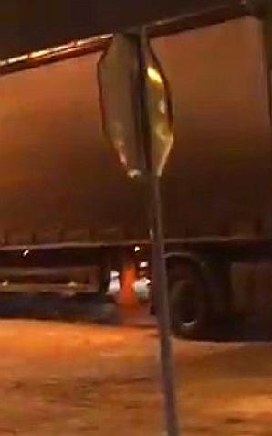 [VIDEO] Załamanie pogody nad Polską. Paraliż dróg. Jaka prognoza na najbliższe dni?