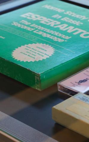 Biblioteka Hectora Hodlera i materiały z archiwum Światowego Związku Esperantystów – wyjątkowy dar dla Biblioteki Narodowej
